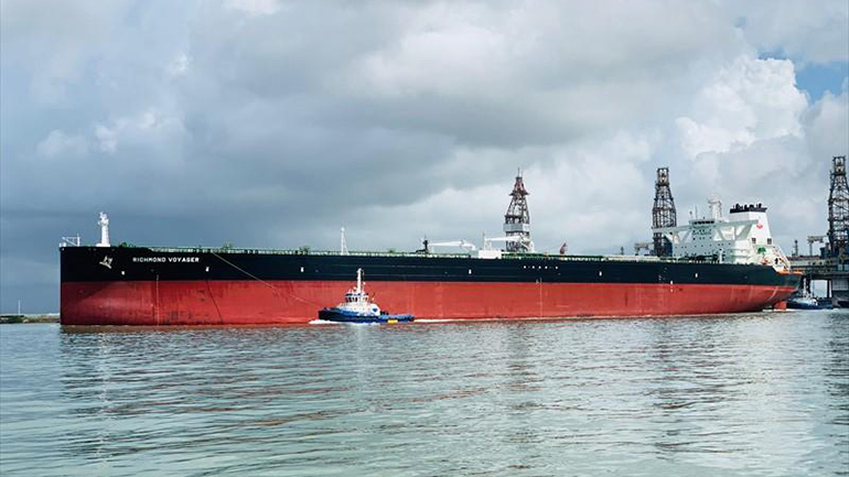 Το Ιράν άνοιξε πυρ σε ελληνόκτητο πλοίο στον Κόλπο του Ομάν